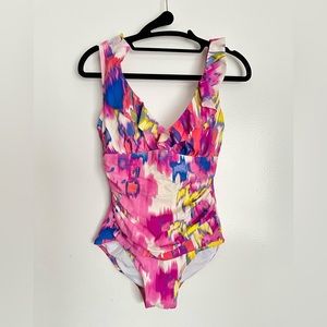 DKNYRuffle Plunge Tummy-Control One-Piece Swimsuit in size 6